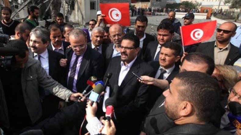 وزير الخارجية التونسي يدين “العدوان السافر” من غزة