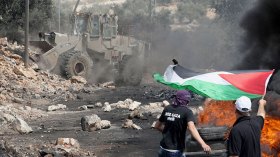 غزة تلتحق بانتفاضة الضفة والقدس بـ 5 شهداء و35 جريحا