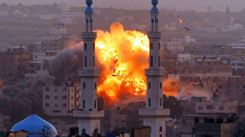 83 شهيدا في غزة والقصف المتبادل مستمر