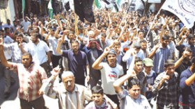 أحداث قلقيلية تهدد بنسف ما بقي من حوار القاهرة