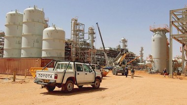 USA Competes Algeria and Russia in Europe Gas Market