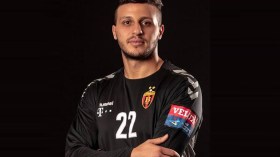 برشلونة يريد الحارس الجزائري لكرة اليد غضبان