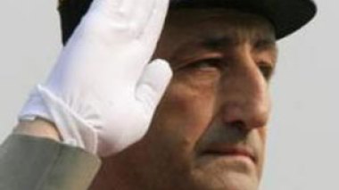 Le général Bruno Cuche démissionne après le drame de Carcassonne