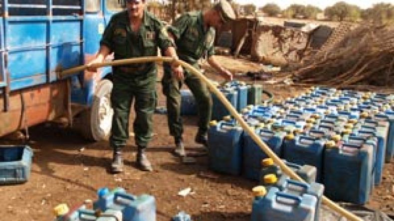 جرارات الثورة الزراعية محتجزة بوجدة.. و”بنات الليل” تحت تصرف “الحلابة”