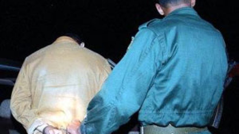 توقيف‭ ‬15‭ ‬شخصا‭ ‬بتهمة‭ ‬الضرب‭ ‬والجرح‭ ‬بالسلاح‭ ‬الأبيض‭ ‬وتحطيم‭ ‬ملك‭ ‬الغير‭ ‬