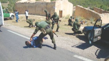 12,000 gendarmes mobilised to protect foreigners in Algeria