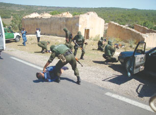 12,000 gendarmes mobilised to protect foreigners in Algeria