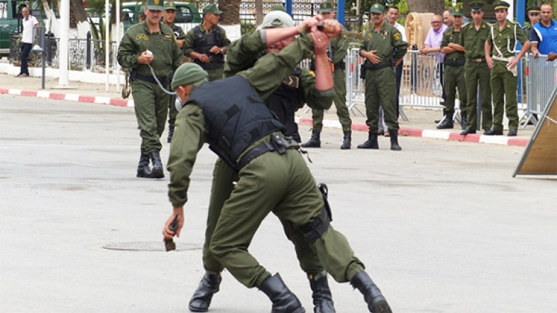 مدير الدرك المالي يشيد بمغاوير المفرزة الخاصة “دي آس إي”