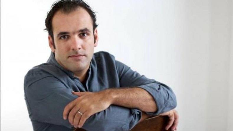 الجنرال فارس يتحدى “المخربون” ويتحوَل لرجل إطفاء بأمريكا