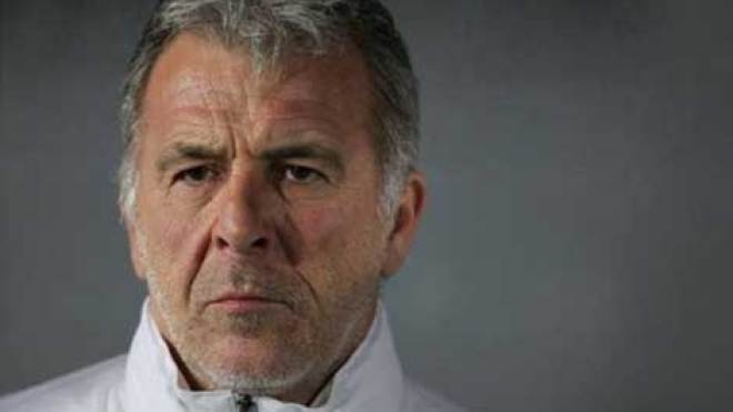 البرلمان المغربي يطالب بالكشف عن راتب غيرتس