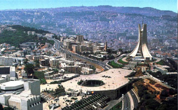 1er Forum international des relations publiques du 25 au 27 avril à Alger