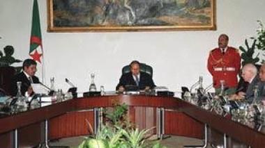 Algerian government introduces new reforms to halt foreign invesments' anarchy