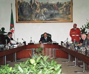 Algerian government introduces new reforms to halt foreign invesments' anarchy