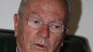 Yves Bonnet, ancien  patron de la DST: « L’armée algérienne n’a rien avoir dans l’assassinat des moines de Tibhirine »