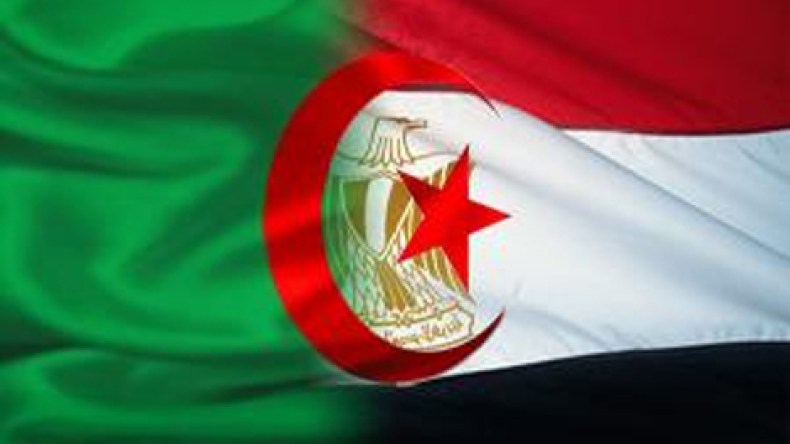 الجزائر تساعد مصر على تجاوز صعوباتها