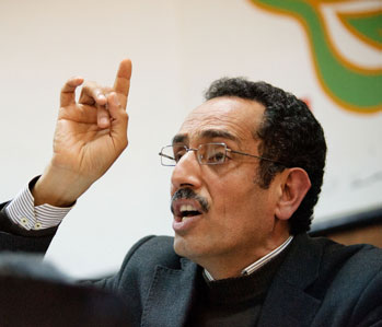 Le N° 2 du CNT : « l'Algérie est un pays frère »