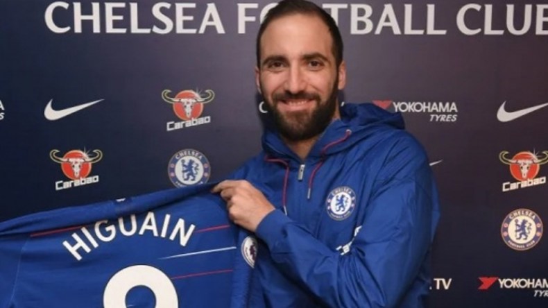 هيغواين سعيد بانضمامه لتشيلسي والعمل مع ساري