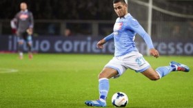 غلام ونابولي في صدارة بطولة إيطاليا