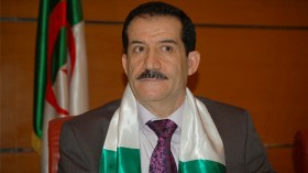 بوتفليقة‮ ‬يحبّني‮.. ‬هذه وصاياي‮ ‬لأبنائي‮.. ‬ألعب الكرة كالطفل وماجر صديقي