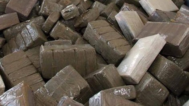 ضبط  أربعة قناطير كيف داخل صهريج في بشار