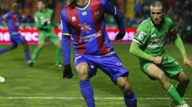 غزال تغريه إسبانيا ويدير ظهره للخليج العربي