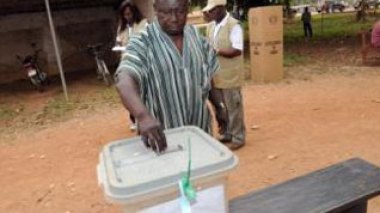 Présidentielles: Le Ghana retient son souffle