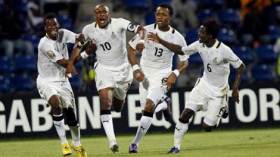 لاعبو منتخب غانا مارسوا الشعوذة خلال “كان” 2012