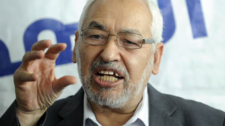 الغنوشي: “لا أرى نفسي مترشحا ضد السبسي”