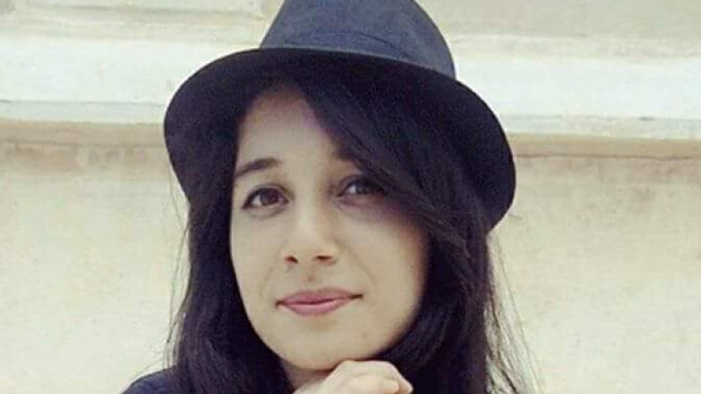 قيمة الكاتب تكمن في مصداقيته وانتقدني حتى الأقربون