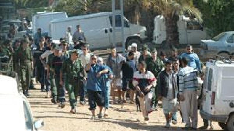 نجاة رضيع جرفته السيول من غرداية الى العطف