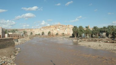 48 heures en zone meurtrie: les secours s’organisent à Ghardaïa