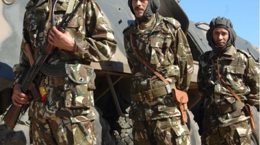 Armed forces carry out professional operations, surrounded the masked in Ghardaia