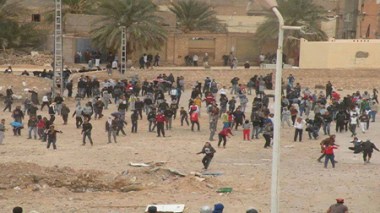 Le général-major Abderrazak Chérif au chevet des Ghardaouis