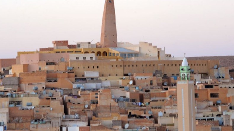 5 مترشحين بغرداية يتنافسون على منصب السيناتور لمجلس الأمة