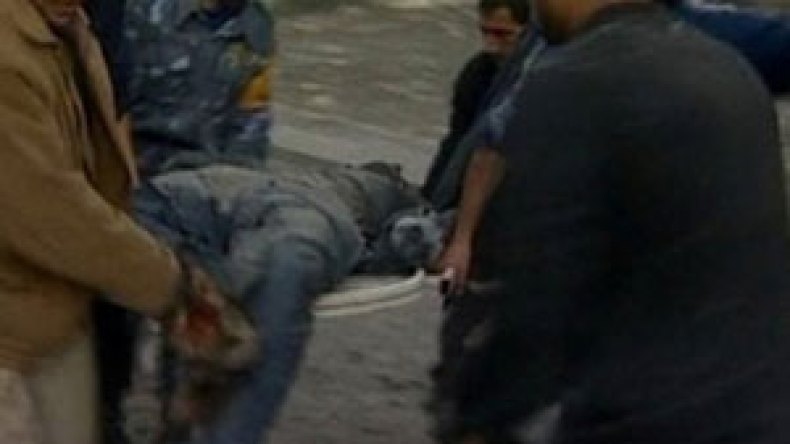 أكثر من 300 شهيد و700 جريح في مجزرة اسرائيلية وتدمير واسع في القطاع