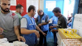 80 % من سكان غزة يعتمدون على المساعدات الإنسانية