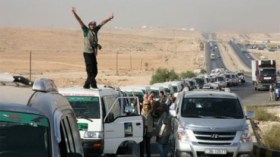 السلطات المصرية تسمح بدخول قافلة مساعدات جزائرية إلى قطاع غزة