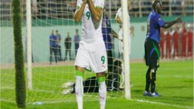 الدفاع  الجزائري  إرتكب  أخطاء  بالجملة