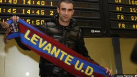 غزال ينضم إلى ليفنتي الإسباني