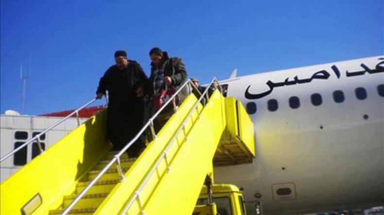 إعادة افتتاح مطار مدينة غدامس الليبية الحدودية مع الجزائر