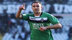 غزال اختار شريكة حياته بايطاليا و زواجه مؤجل الى مابعد المونديال