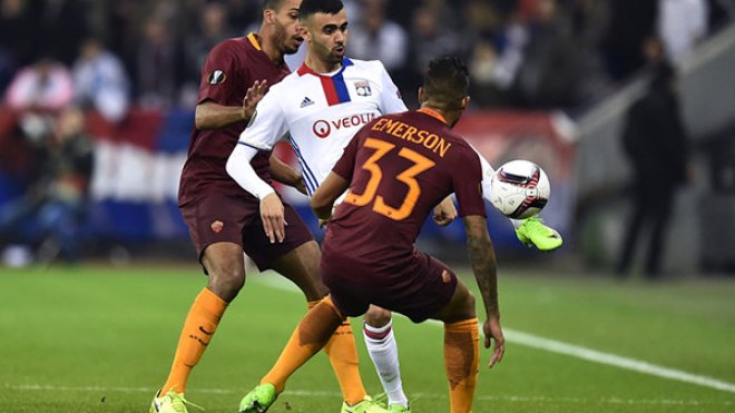 “غزال” يقلب الطاولة على “صلاح”!