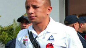 ‮”‬اللعب‮ ‬في‮ ‬إنجلترا‮ ‬تحد‮ ‬ولدي‮ ‬العديد‮ ‬من‮ ‬الزملاء‮ ‬في‮ ‬هال‮”‬