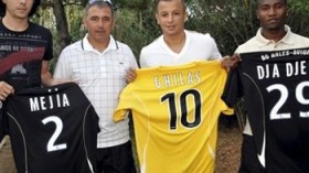 غيلاس‭ ‬يحمل‭ ‬الرقم‭ ‬10‭ ‬في‭ ‬ارل‭ ‬افينيون‭ ‬الفرنسي