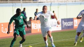 خاليلوزيتش يتصل بغيلاس ويطلب منه الاستعداد لمواجهة بوركينافاسو