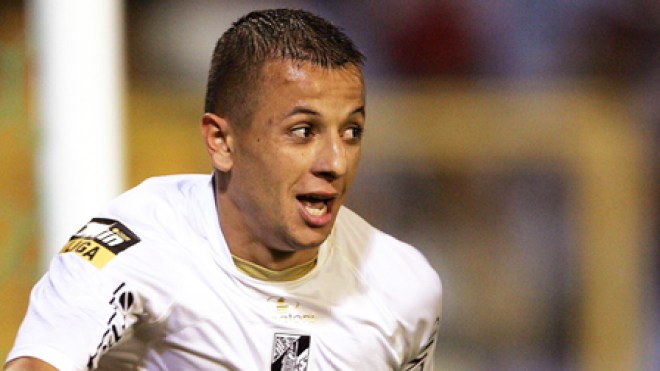 غيلاس يواصل تألقه ويلفت انتباه لوريان وتولوز وفالنسيان