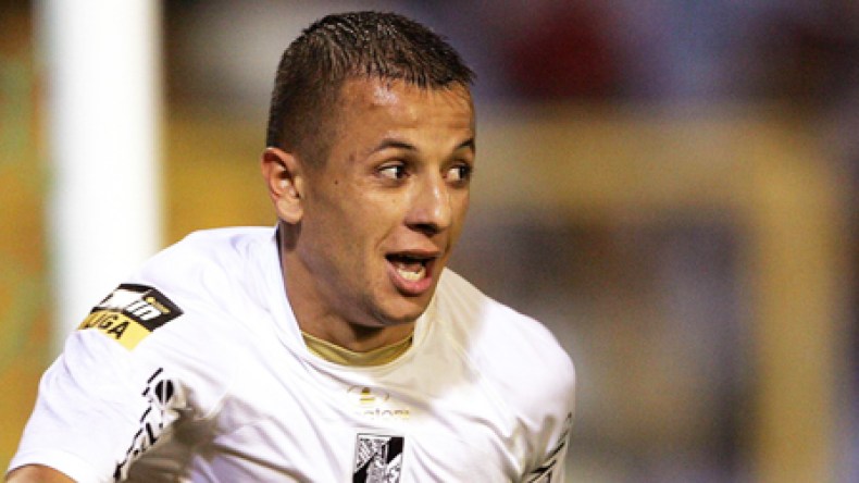 غيلاس يواصل تألقه ويلفت انتباه لوريان وتولوز وفالنسيان