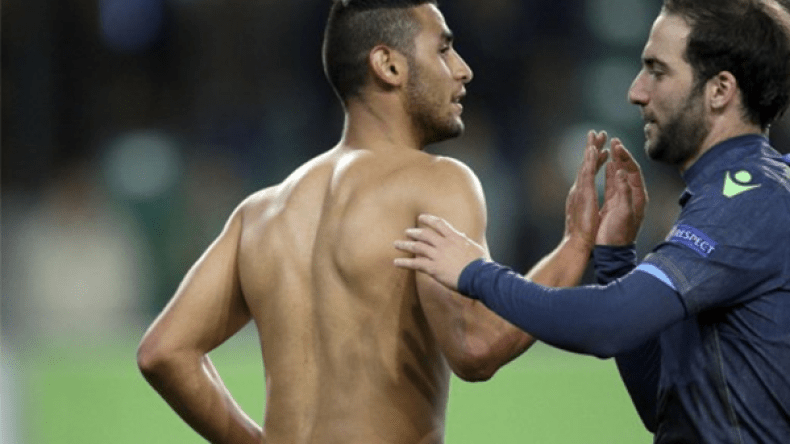 ‮”‬المناصرون هم من نزعوا ثيابي‮ ‬وأطلب العفو من الجزائريين‮”‬