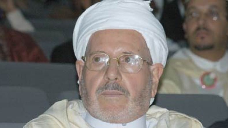 غلام الله يحكم قبضته على أموال الزكاة