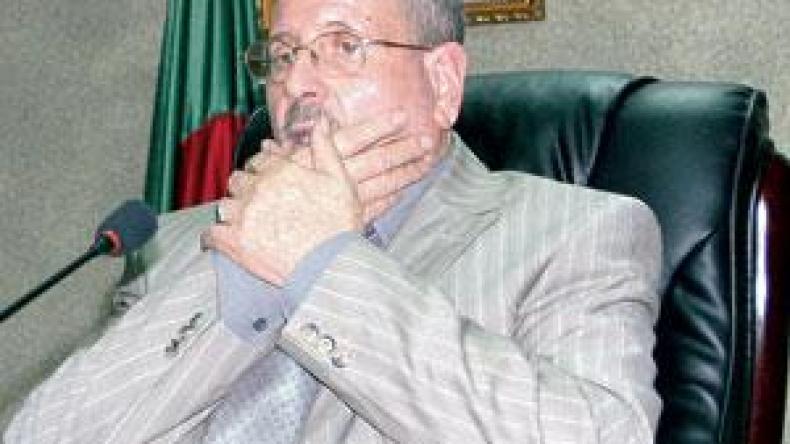 مجلس وطني للفتوى بديل عن مفتي الجمهورية ودار الإفتاء